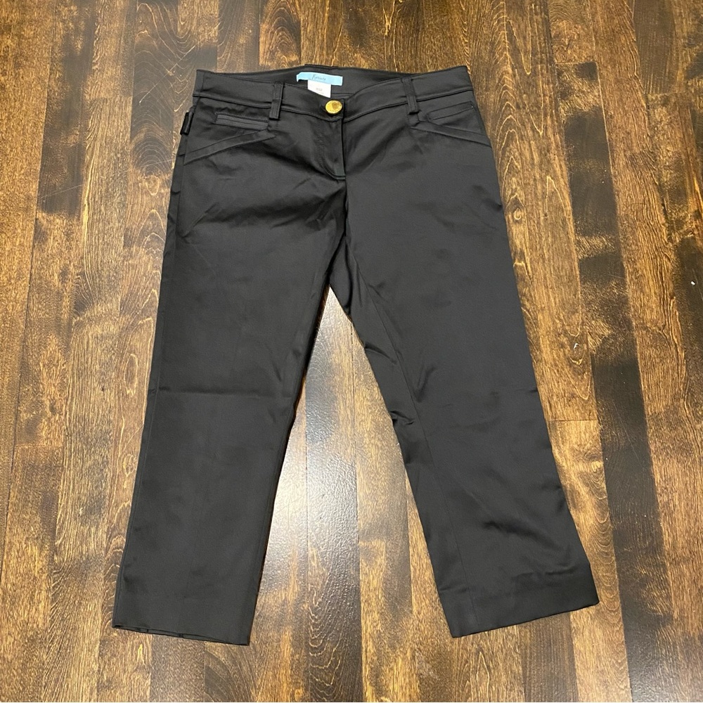 Marciano Capris